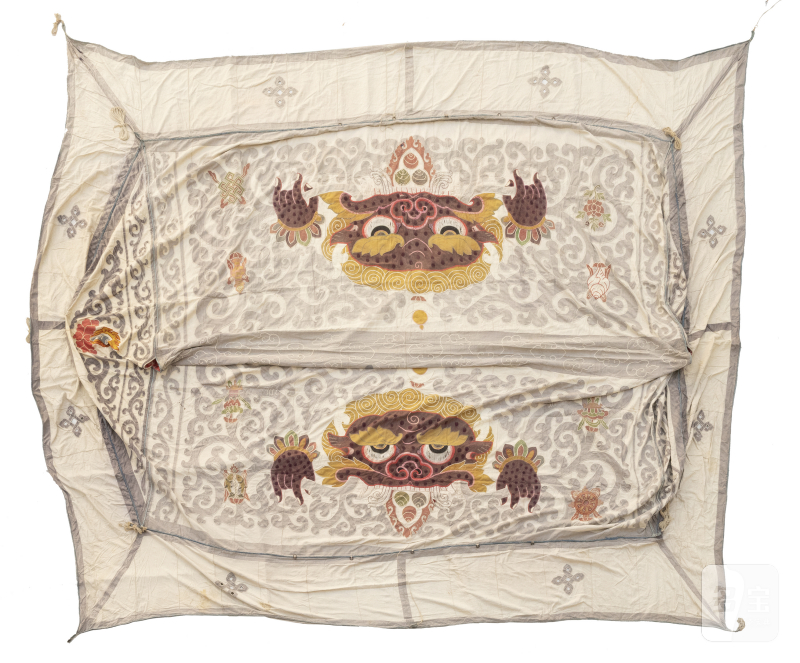 A LARGE APPLIQUÉ COTTON TENT